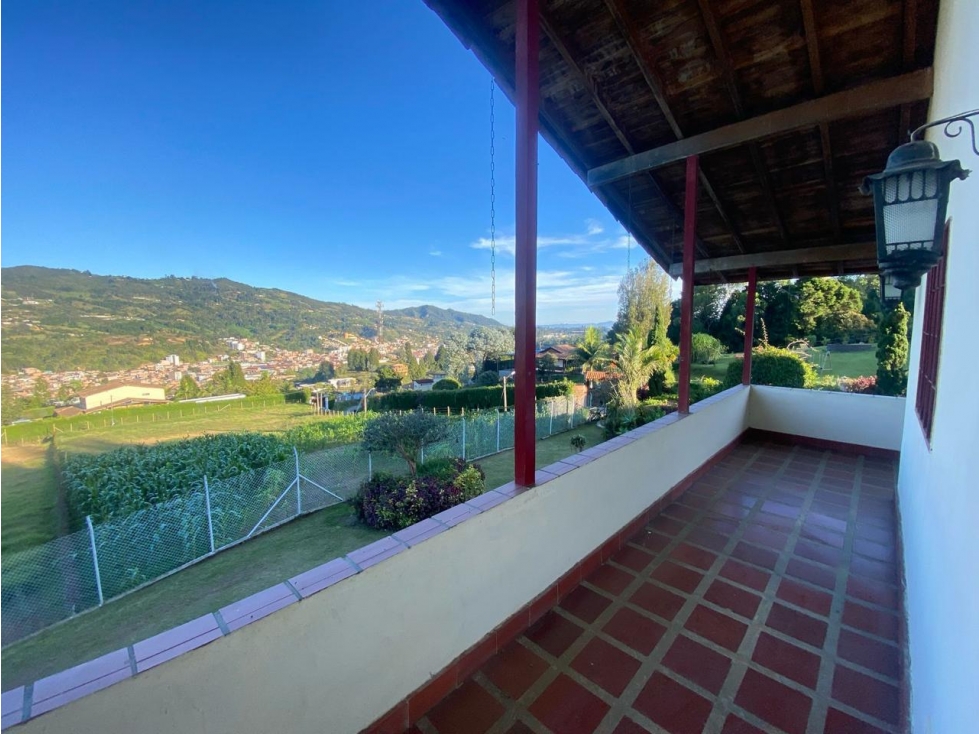 LINDA FINCA EN VENTA GUARNE — foto 3