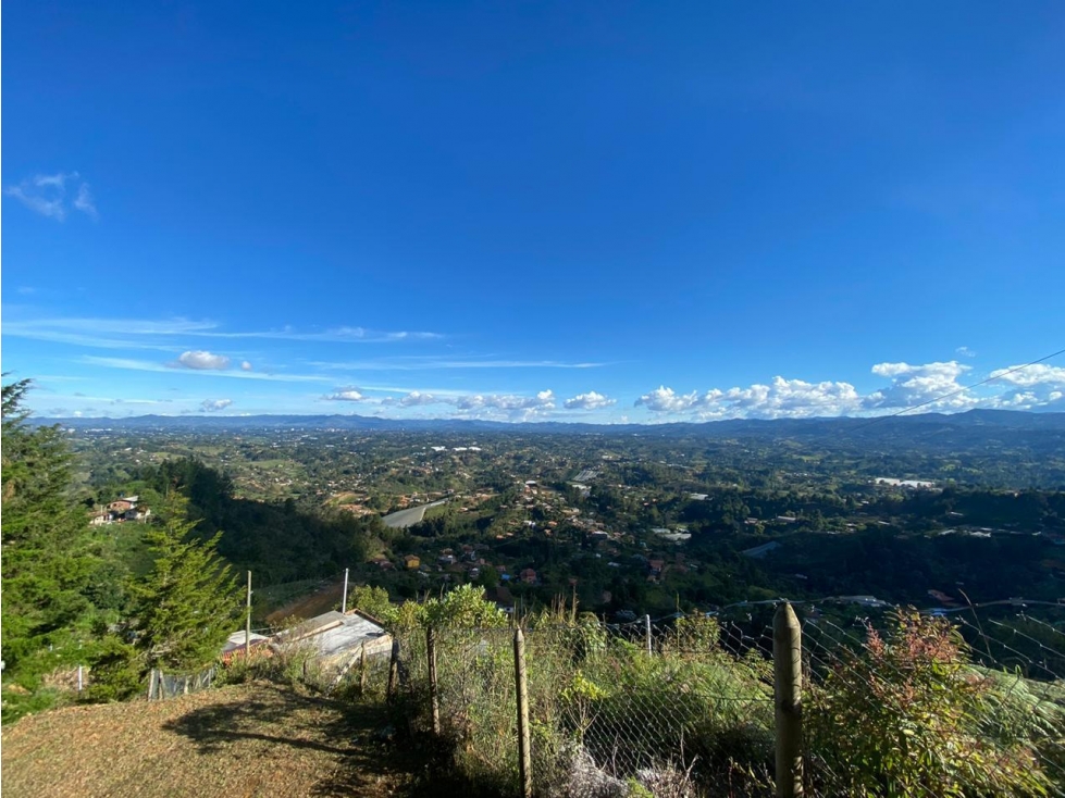 LINDA FINCA EN VENTA GUARNE — foto 2