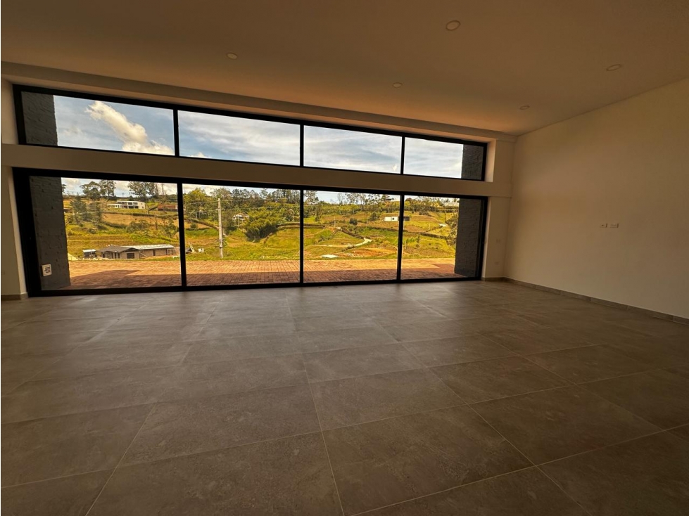 ESPECTACULAR CASA FINCA DENTRO DE CONDOMINIO SAN VICENTE