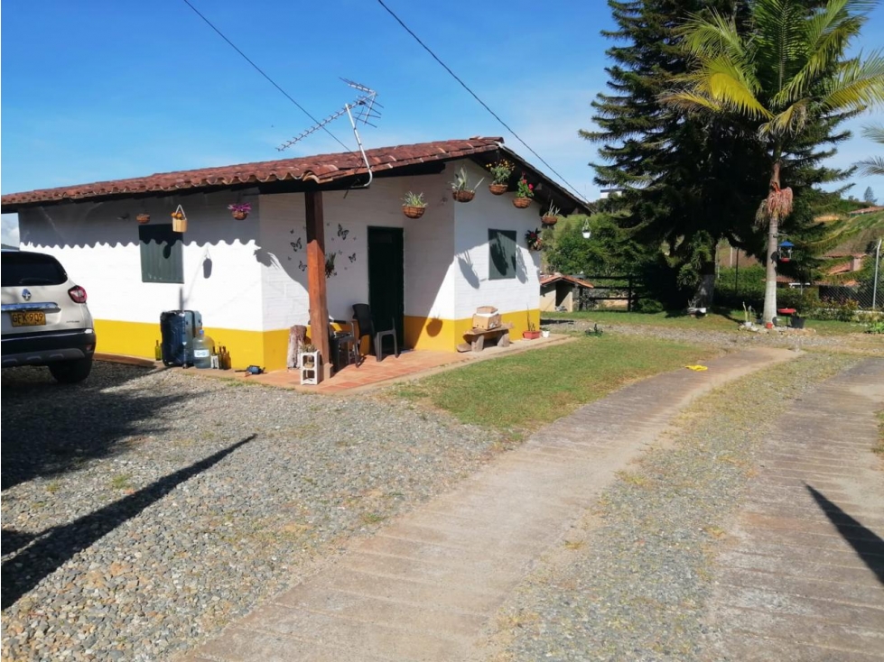 HERMOSA FINCA EN VENTA SAN VICENTE CERCA A LA AUTOPISTA