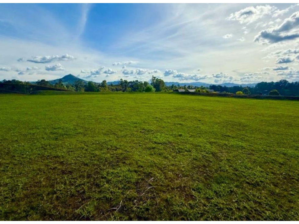 HERMOSO LOTE EN VENTA EN PARCELACIÓN ACCESO SOBRE LA VÍA SAN ANTONIO