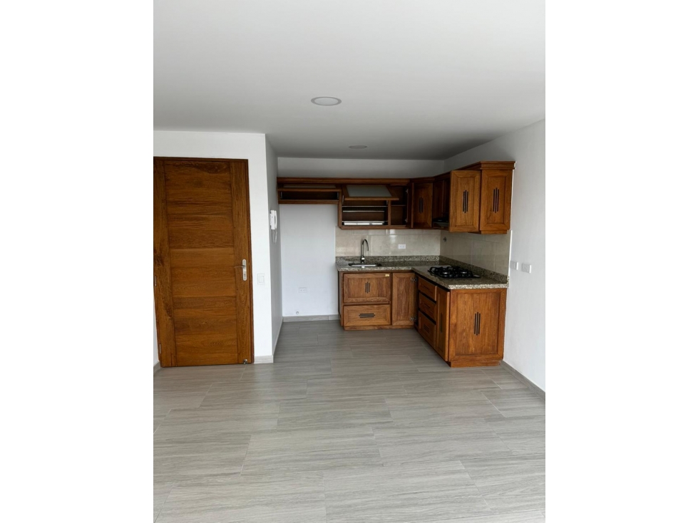 HERMOSO APARTAMENTO SOBRE FACHADA EN VENTA CON EXCELENTE UBICACIÓN