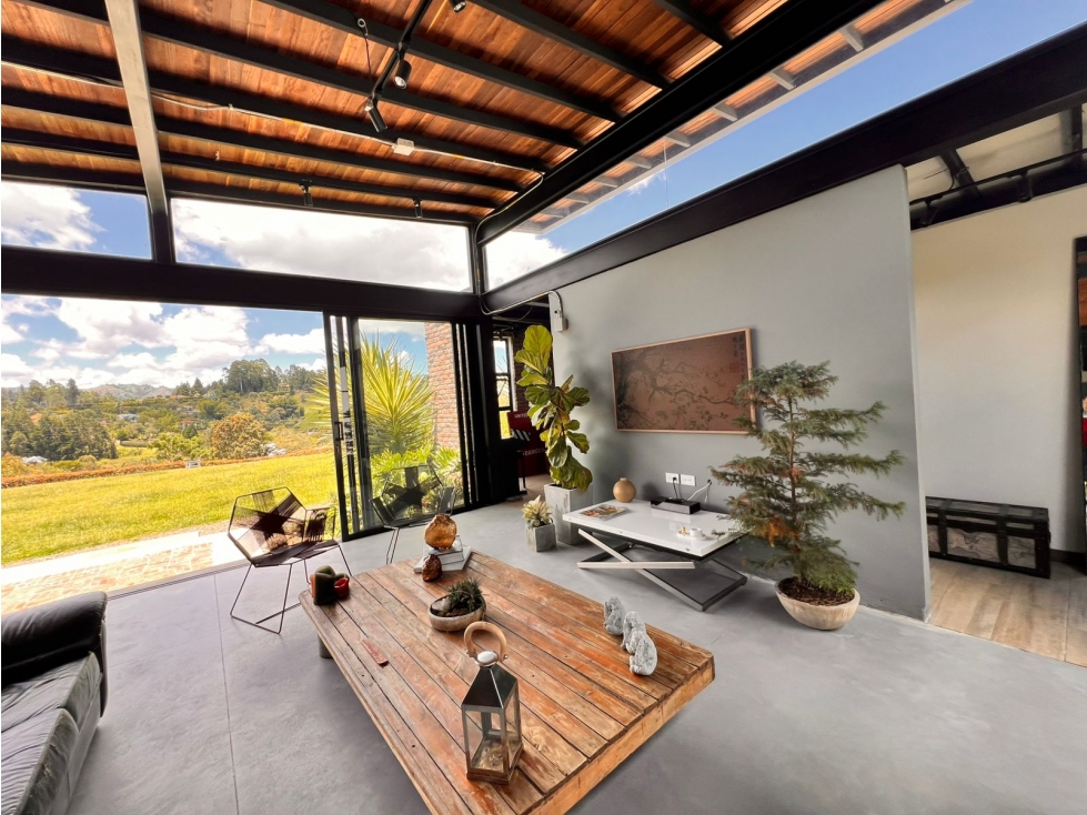 HERMOSA FINCA EN VENTA CERCA DEL AEROPUERTO
