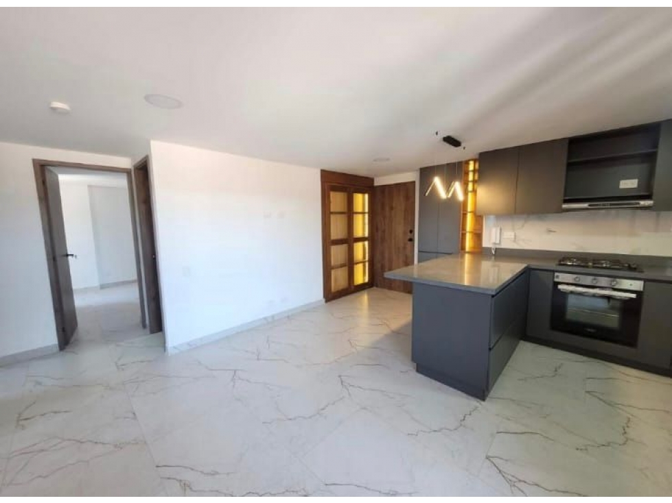 LINDO APARTAMENTO EN UNIDAD CERRADA MUY CERCA AL PARQUE