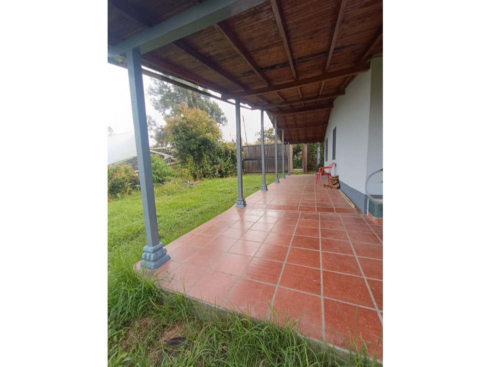 LINDA CASA FINCA EN VENTA MARINILLA