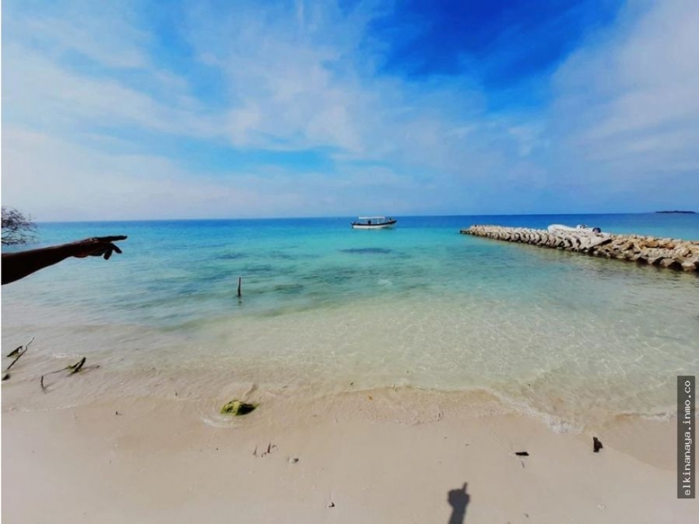 ENCANTADOR LOTE DE PLAYA EN VENTA ISLA BARU