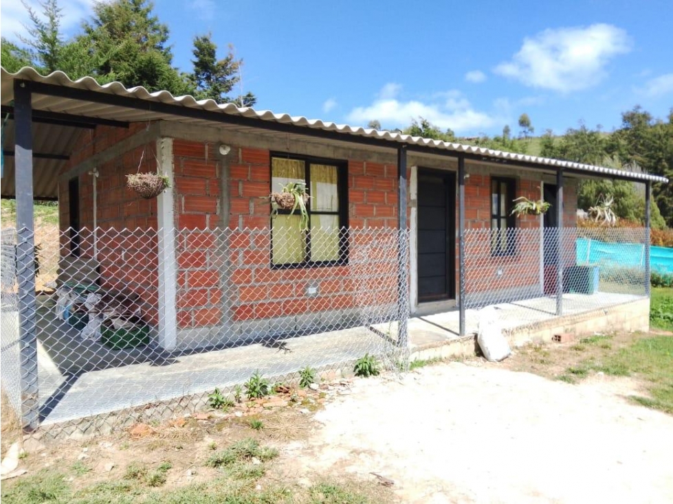 LINDA FINCA EN VENTA SAN VICENTE