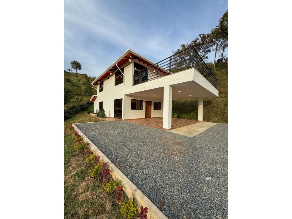 ENCANTADORA FINCA EN VENTA PARA ESTRENAR SAN VICENTE