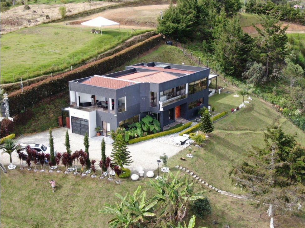ESPECTACULAR FINCA EN VENTA SAN VICENTE