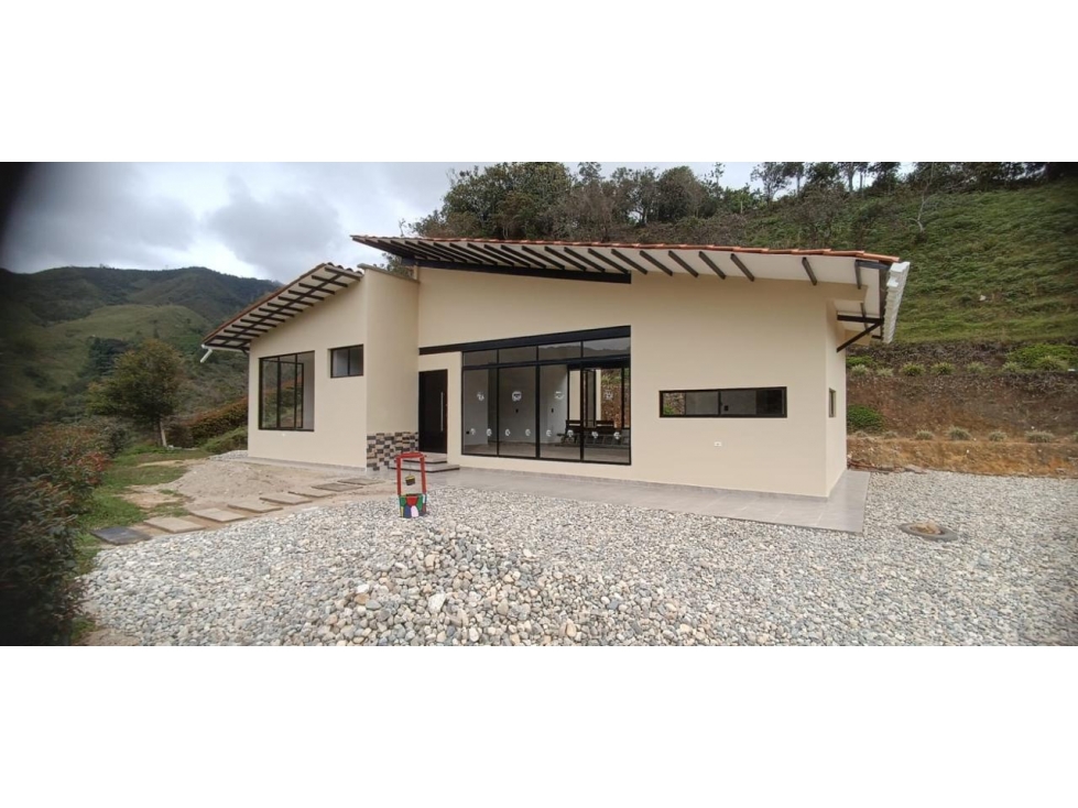 ENCANTADORA FINCA EN VENTA NUEVA CONCEPCIÓN