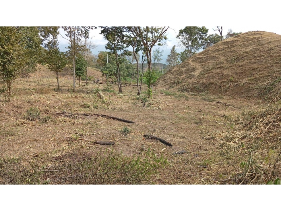 HERMOSO LOTE EN VENTA SOPETRAN — foto 2