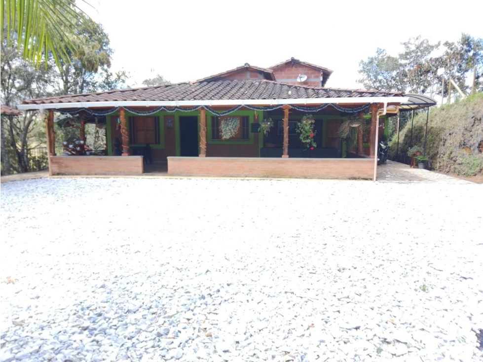 HERMOSA FINCA EN VENTA SAN VICENTE CERCA A LA AUTOPISTA — foto 3