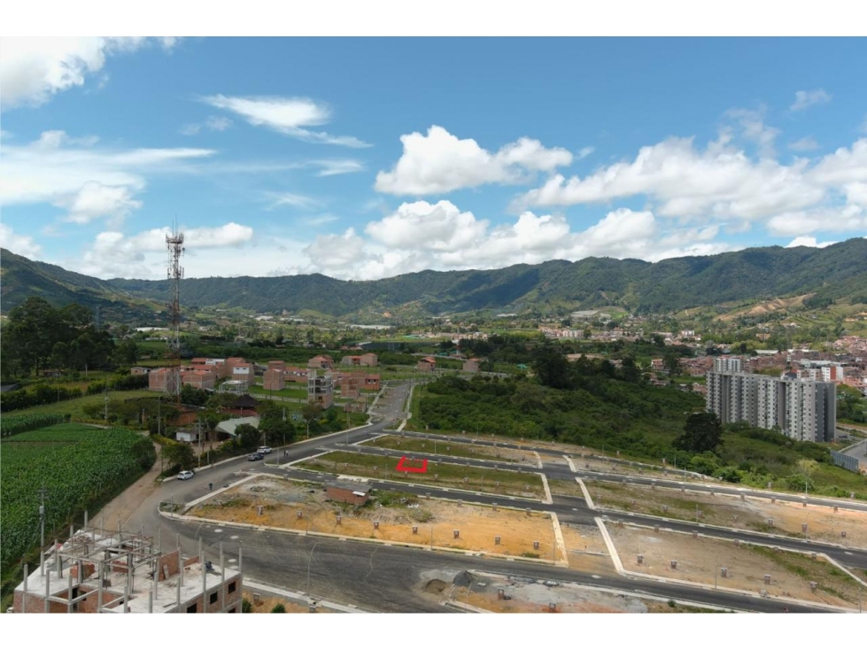 HERMOSO LOTE URBANO BIFAMILIAR EN VENTA EL CARMEN DE VIBORAL