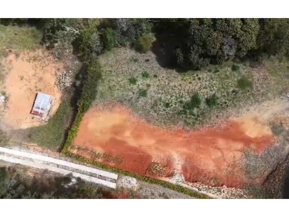 ENCANTADOR LOTE EN VENTA EL CARMEN DE VIBORAL SECTOR CANADA