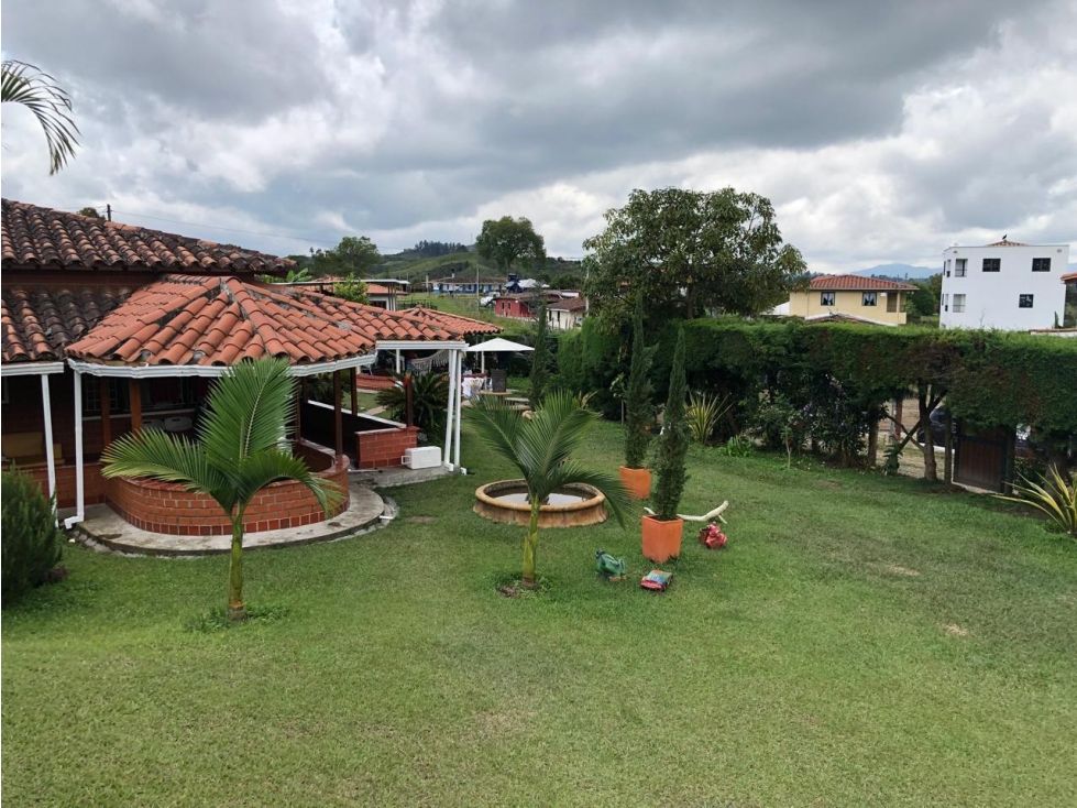 ENCANTADORA FINCA EN VENTA RIONEGRO