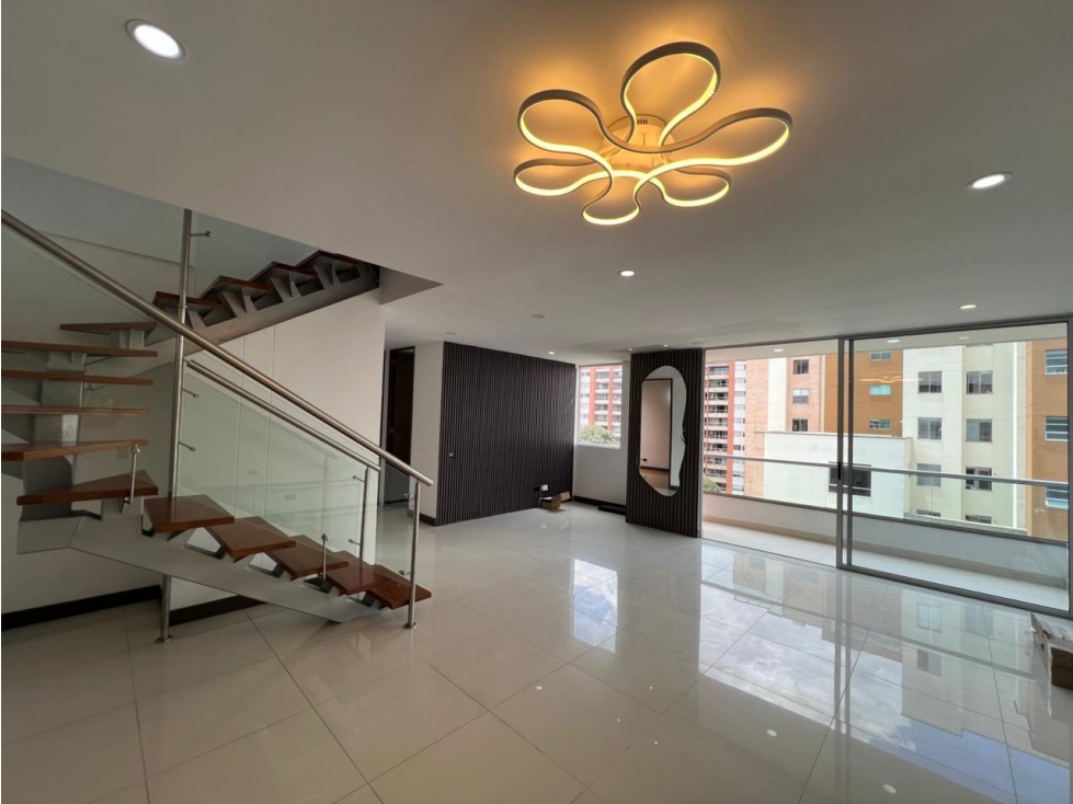 UNICO PENTHOUSE ESPECTACULAR EN VENTA ENVIGADO