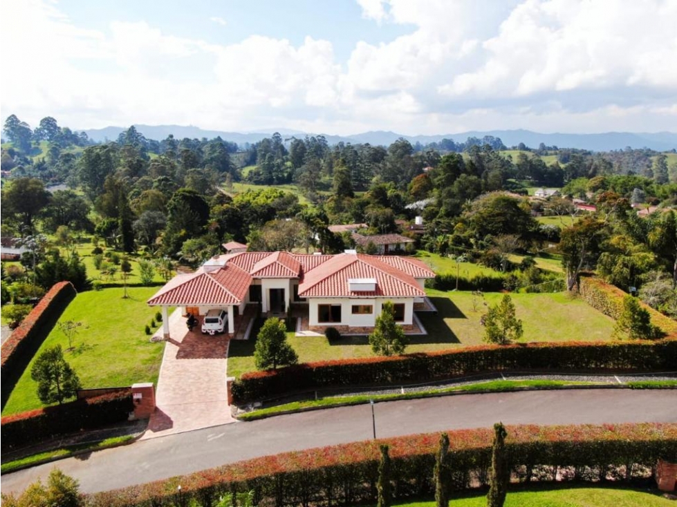 ENCANTADORA CASA FINCA EN VENTA UBICADA VÍA SAN ANTONIO LA CEJA — foto 2