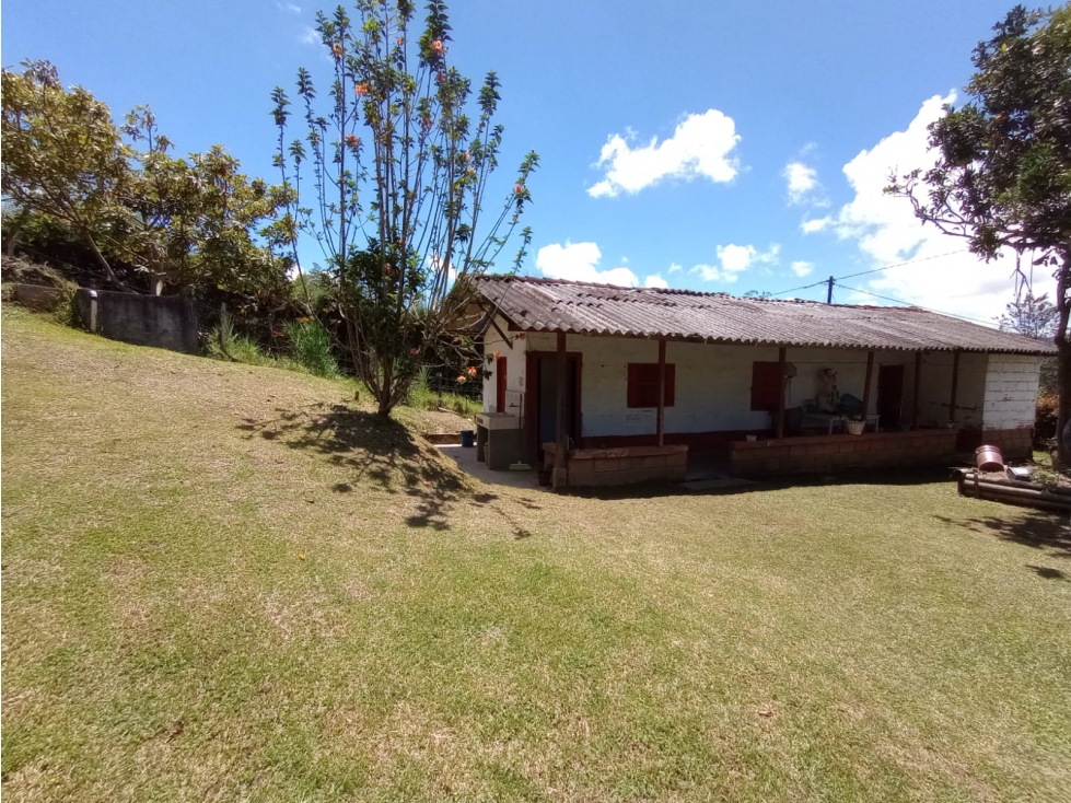HERMOSA CASA CAMPESINA EN VENTA EN MARINILLA - 3