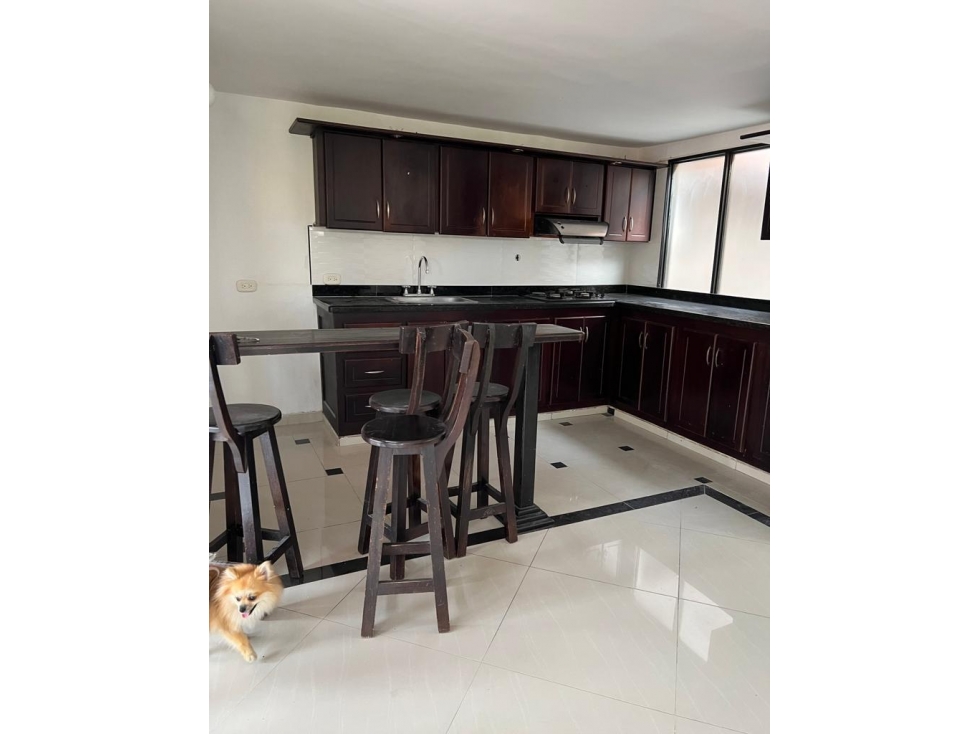 LINDA CASA CON MANSARDA EN VENTA EL PORVENIR — foto 3