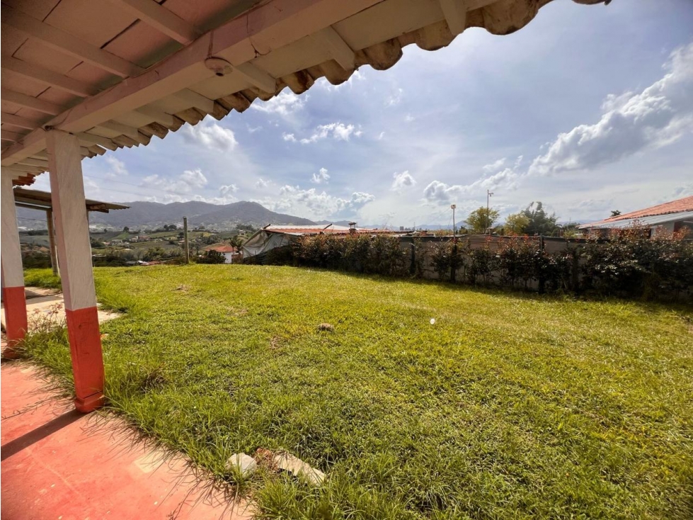 HERMOSA FINCA TRADICIONAL EN VENTA EL CARMEN DE VIBORAL — foto 6