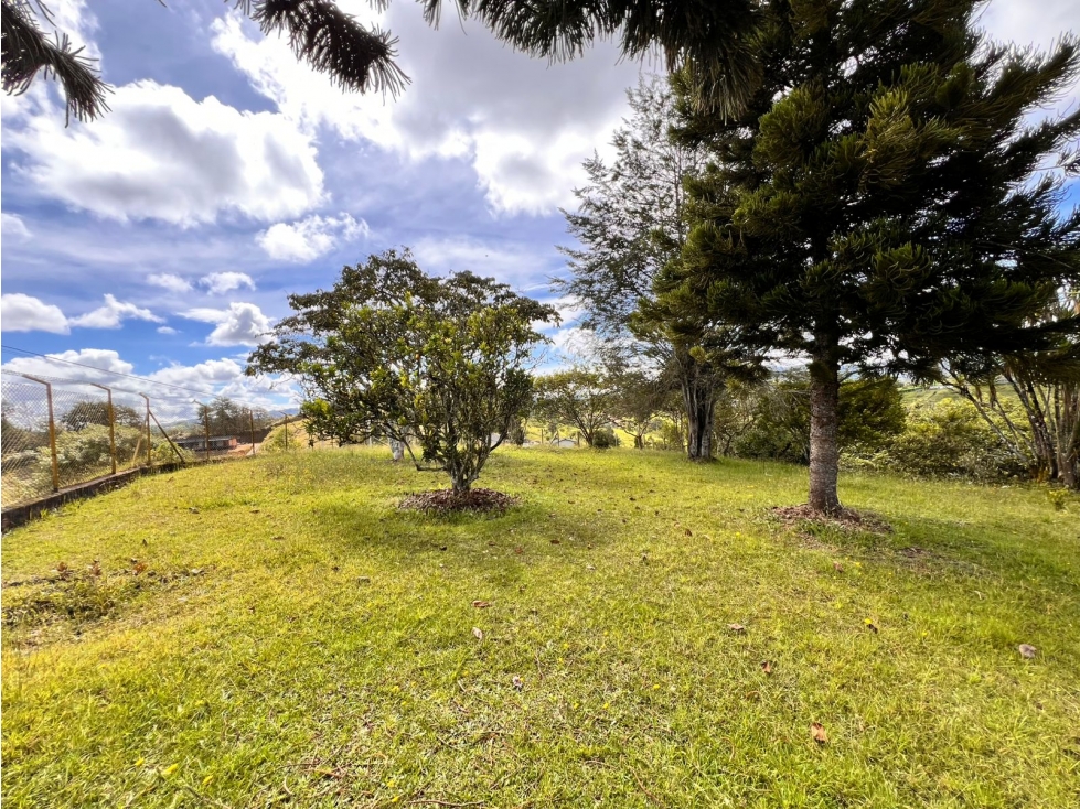 HERMOSO LOTE URBANO EN PARCELACIÓN OJO DE AGUA RIONEGRO — foto 6