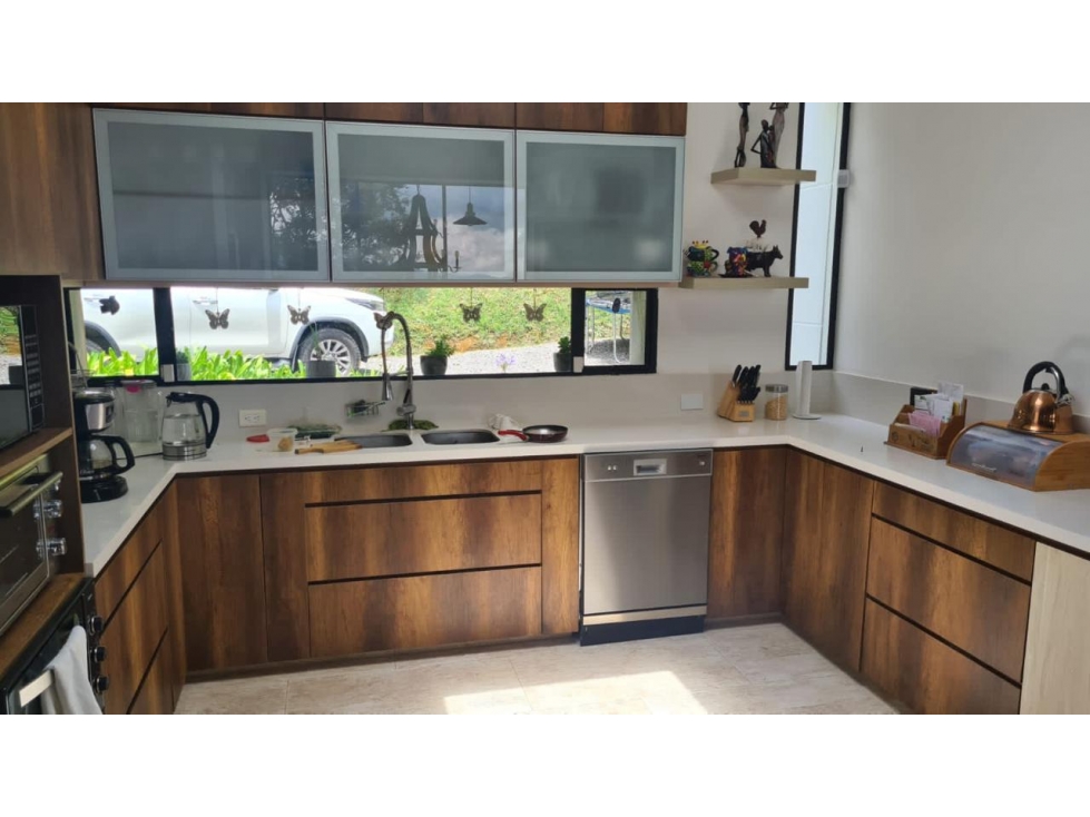 ENCANTADORA CASA FINCA EN VENTA ALTO DE PALMAS — foto 3