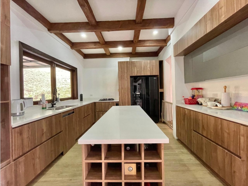 ESPECTACULAR CASA FINCA EN VENTA CERCA A SAN ANTONIO DE PEREIRA — foto 6