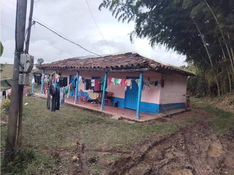 LINDA FINCA CAMPESINA EN VENTA MARINILLA
