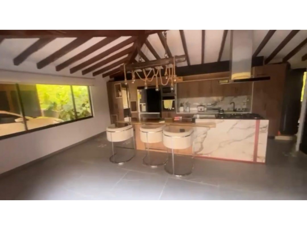 ESPECTACULAR FINCA DE LUJO EN VENTA MARINILLA — foto 3