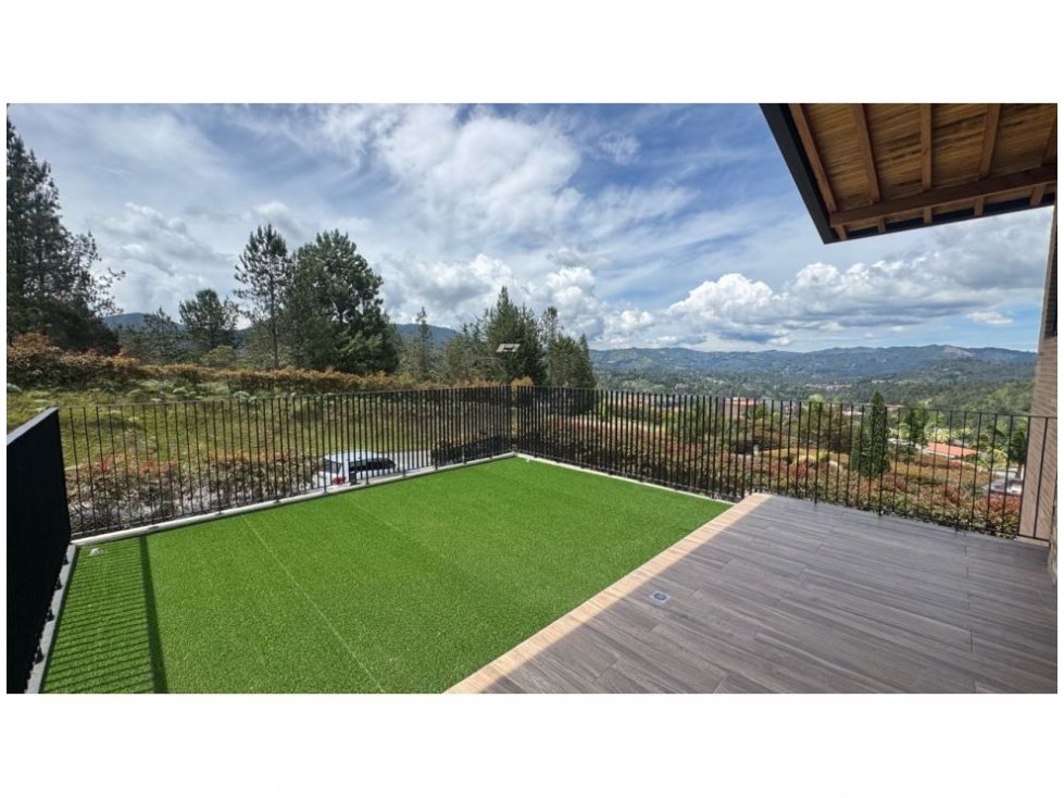 ESPECTACULAR CASA CAMPESTRE CON INIGUALABLE VISTA EN VENTA EL RETIRO — foto 3