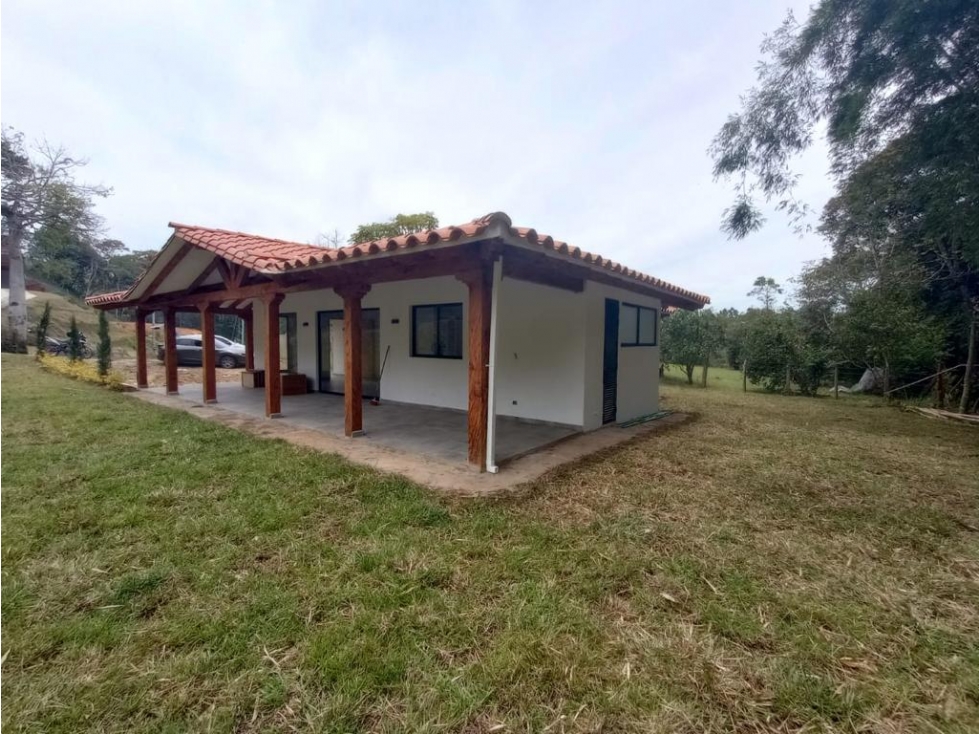 ESPECTACULAR CASA CAMPESTRE EN VENTA EN SANTUARIO - 4