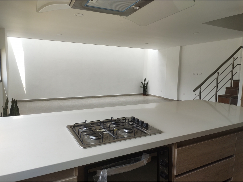 HERMOSA CASA DE 3 NIVELES EN VENTA PORVENIR RIONEGRO-ANTIOQUIA — foto 3
