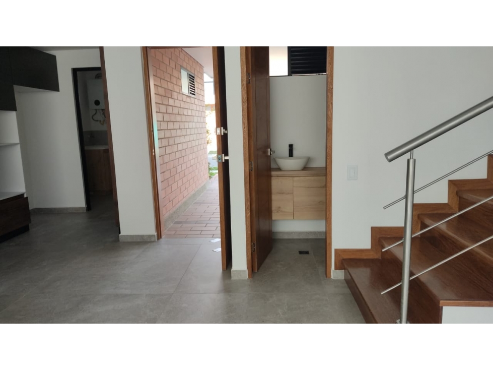 EXCELENTE CASA EN VENTA EN SAN ANTONIO DE PEREIRA — foto 4