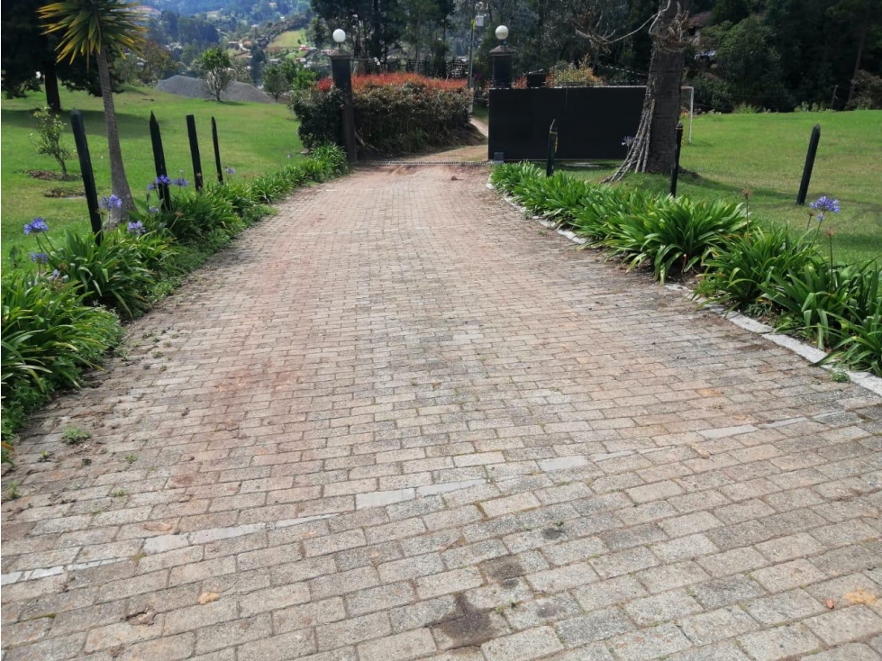 ENCANTADORA FINCA EN VENTA GUARNE — foto 4