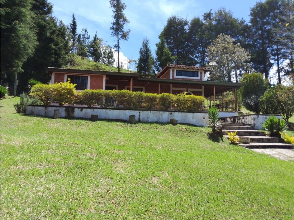ENCANTADORA FINCA EN VENTA GUARNE