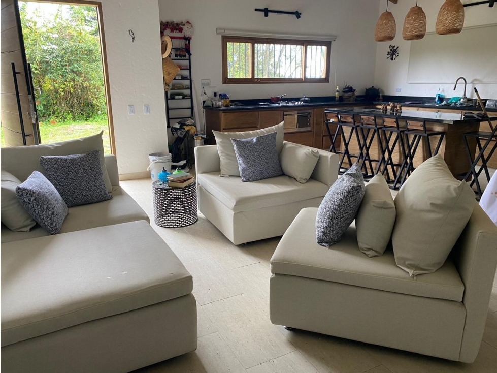 ENCANTADORA FINCA EN VENTA SAN VICENTE ANTES DEL PUEBLO
