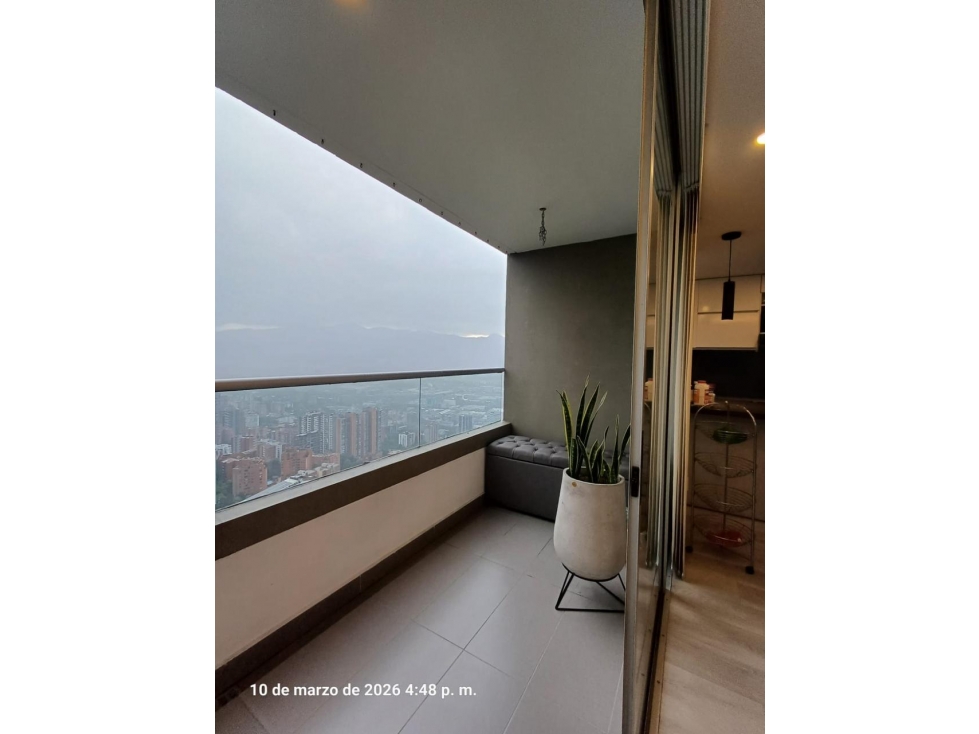 ENCANTADOR APARTAMENTO EN VENTA EN EL POBLADO MEDELLÍN — foto 6