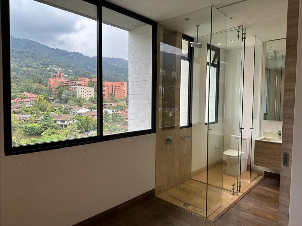 ENCANTADOR APARTAESTUDIO EN VENTA POBLADO MEDELLÍN — foto 5