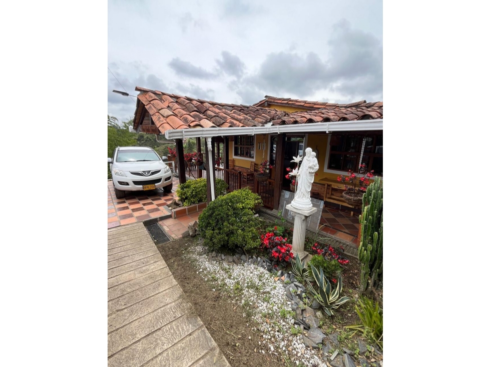 ENCANTADORA FINCA EN VENTA RIONEGRO