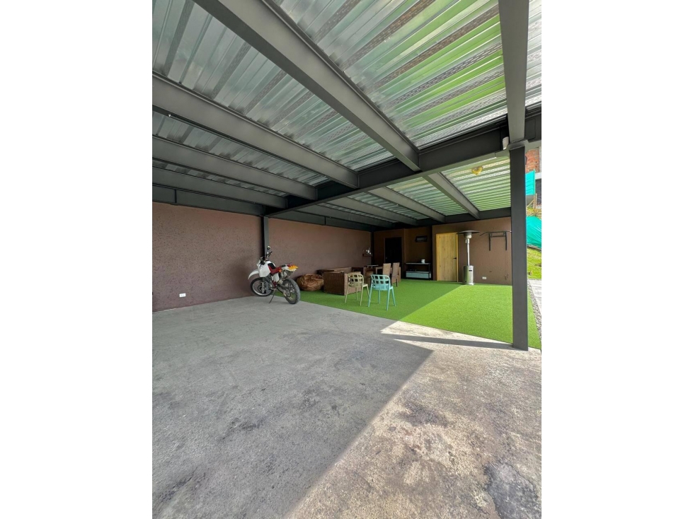 HERMOSA CASA EN VENTA ALTO DE PALMAS — foto 5