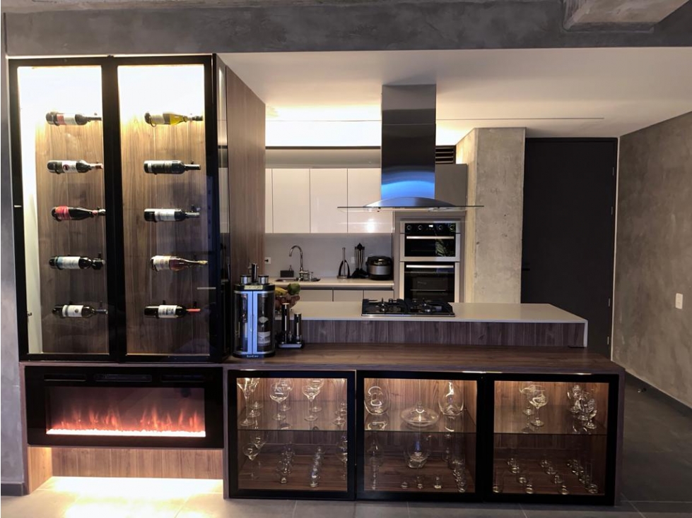 ESPECTACULAR APARTAMENTO EN VENTA POBLADO MEDELLÍN