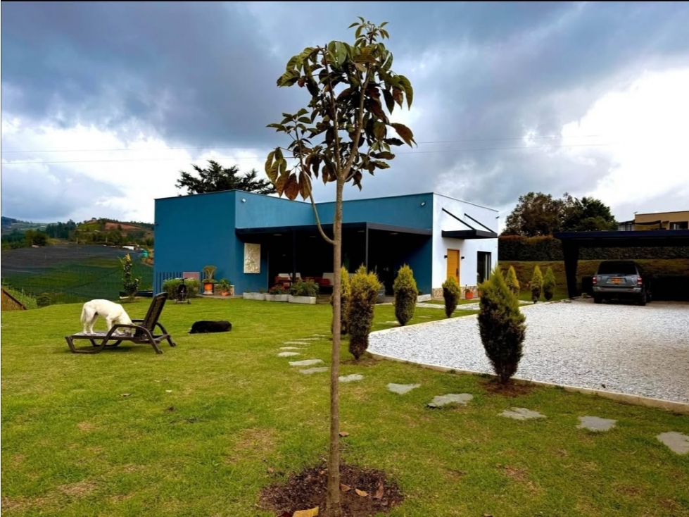 ENCANTADORA FINCA EN VENTA CERCA A LA AUTOPISTA — foto 6
