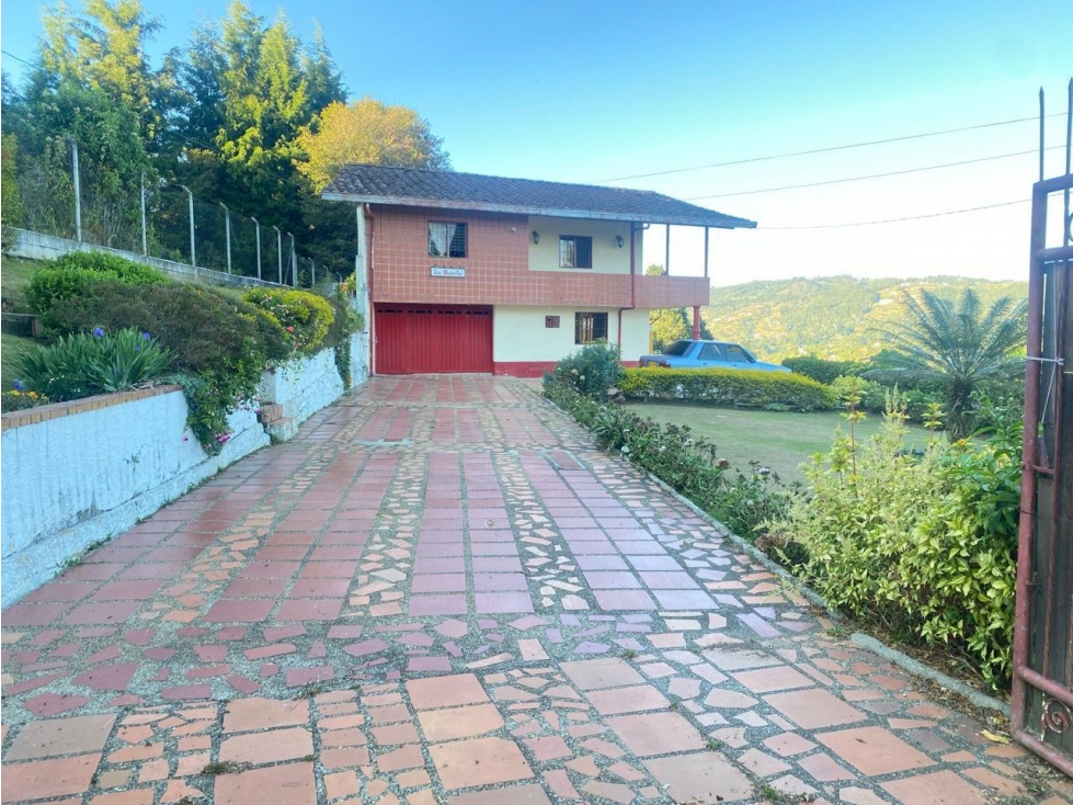 LINDA FINCA EN VENTA GUARNE