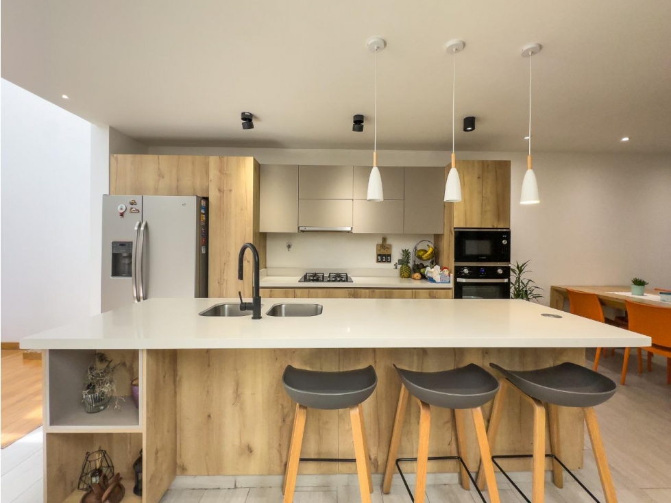 ENCANTADORA CASA EN VENTA LA CEJA — foto 3
