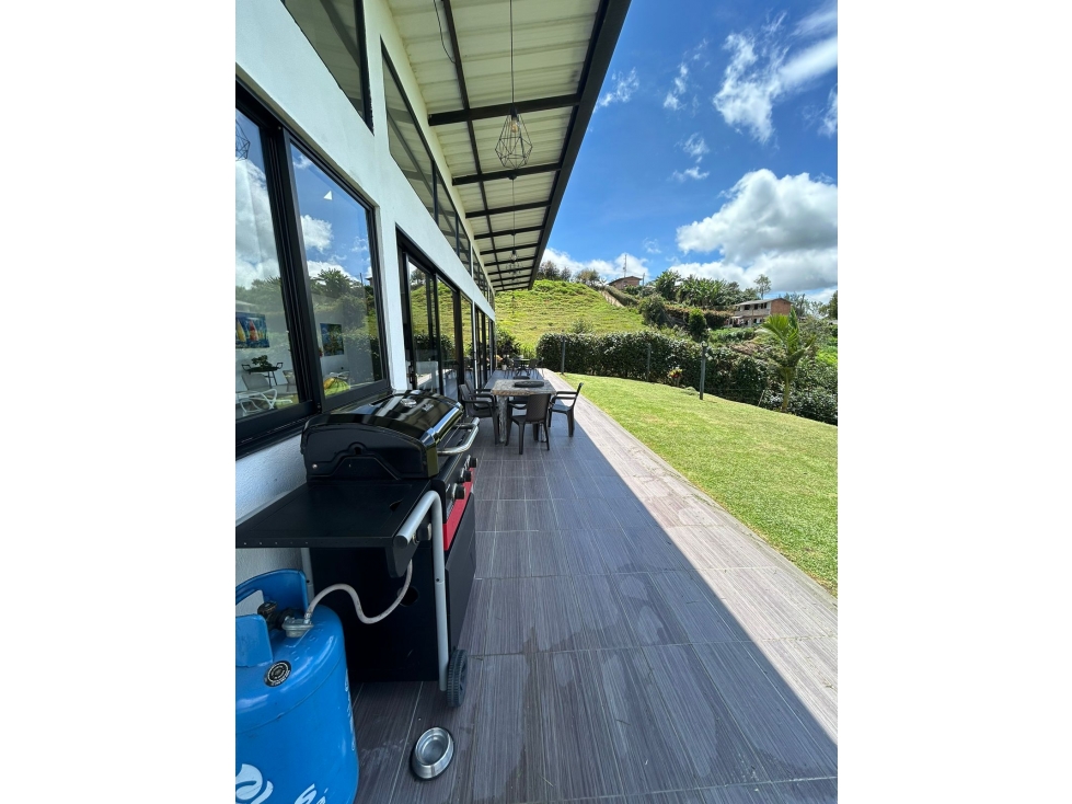 LINDA CASA FINCA DE LUJO EN VENTA EN EL CARMEN DE VIBORAL — foto 6