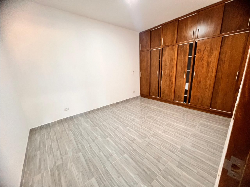 Oportunidad EN VENTA APARTAMENTO DE PRIMER PISO EN EL CARMEN DE VIBORA — foto 6