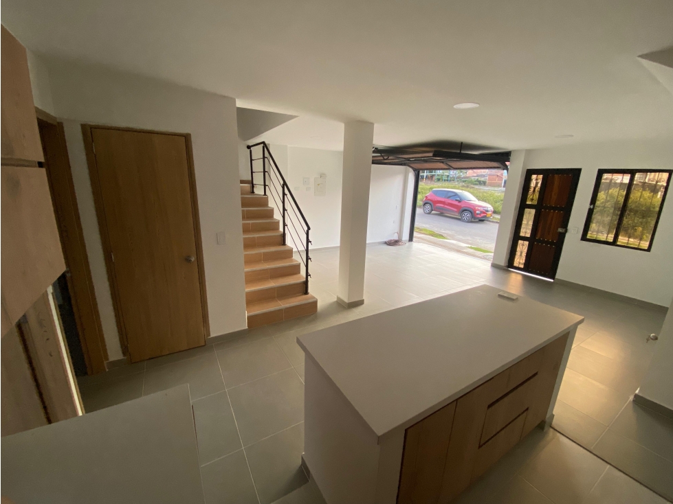 SE VENDEN APARTAMENTOS DUPLEX EL CARMEN DE VIBORAL — foto 4