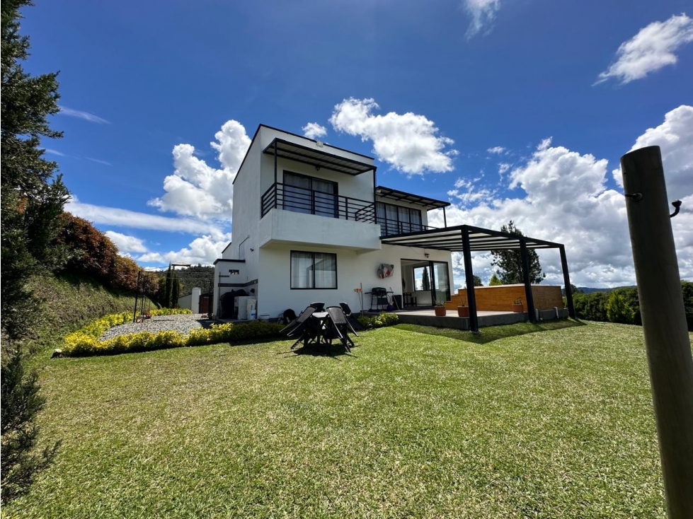 ENCANTADORA FINCA EN VENTA SAN VICENTE