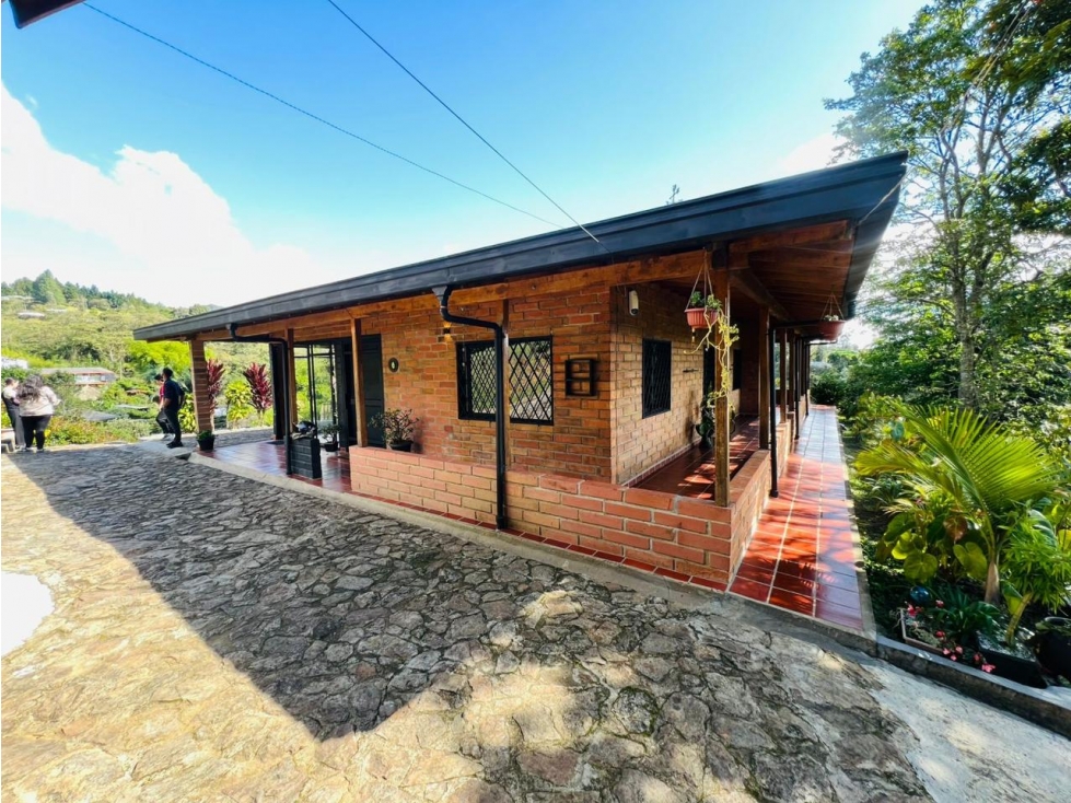 HERMOSA FINCA EN VENTA GUARNE — foto 6