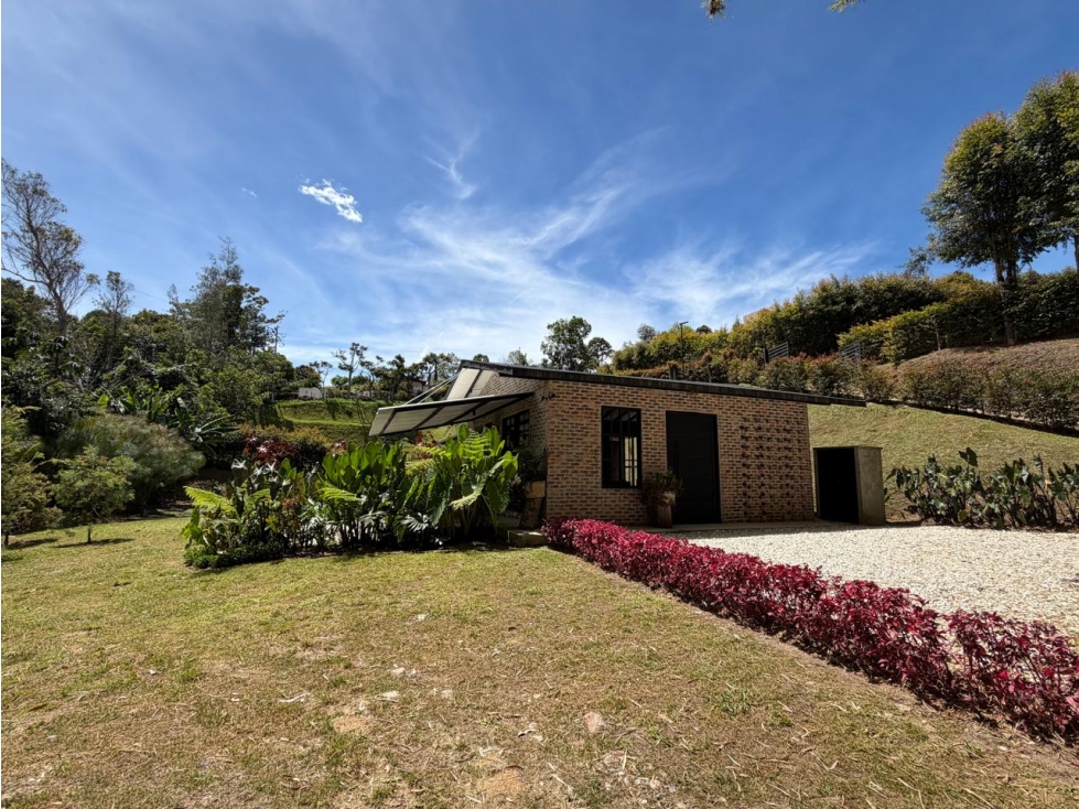 HERMOSA CASA FINCA EN VENTA EL CARMEN DE VIBORAL — foto 2